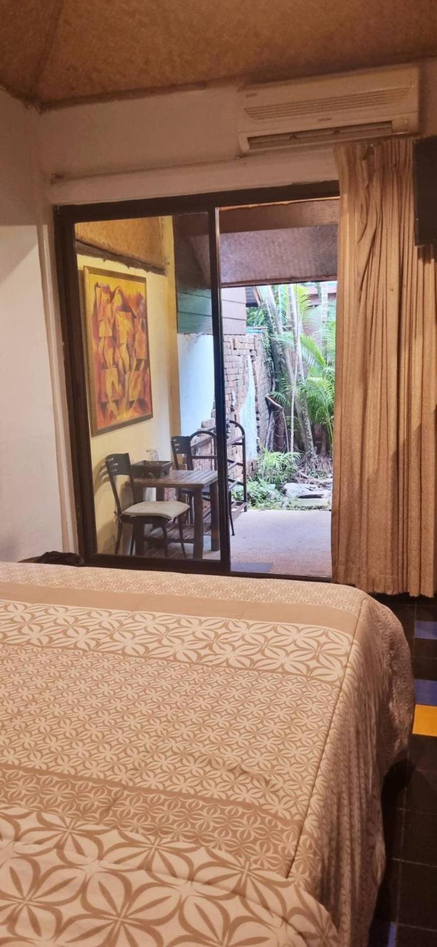 Shanti Lodge Phuket Chalong Extérieur photo